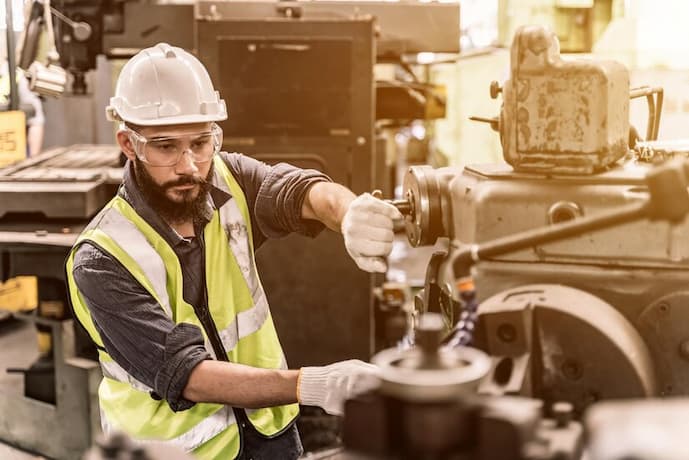Serviço de Caldeiraria: Saiba Onde Encontrar e Quais suas Vantagens